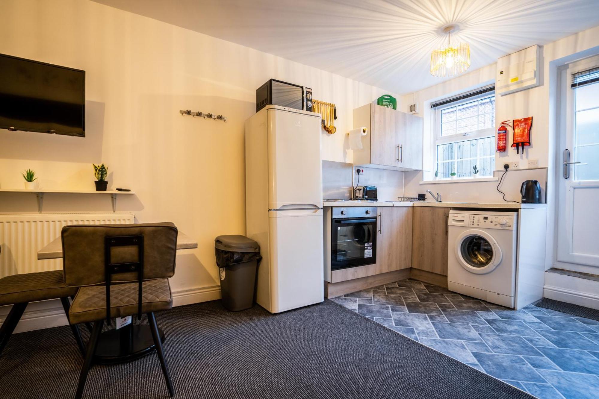Kunda House In Tyseley Apartment Бирмингам Екстериор снимка