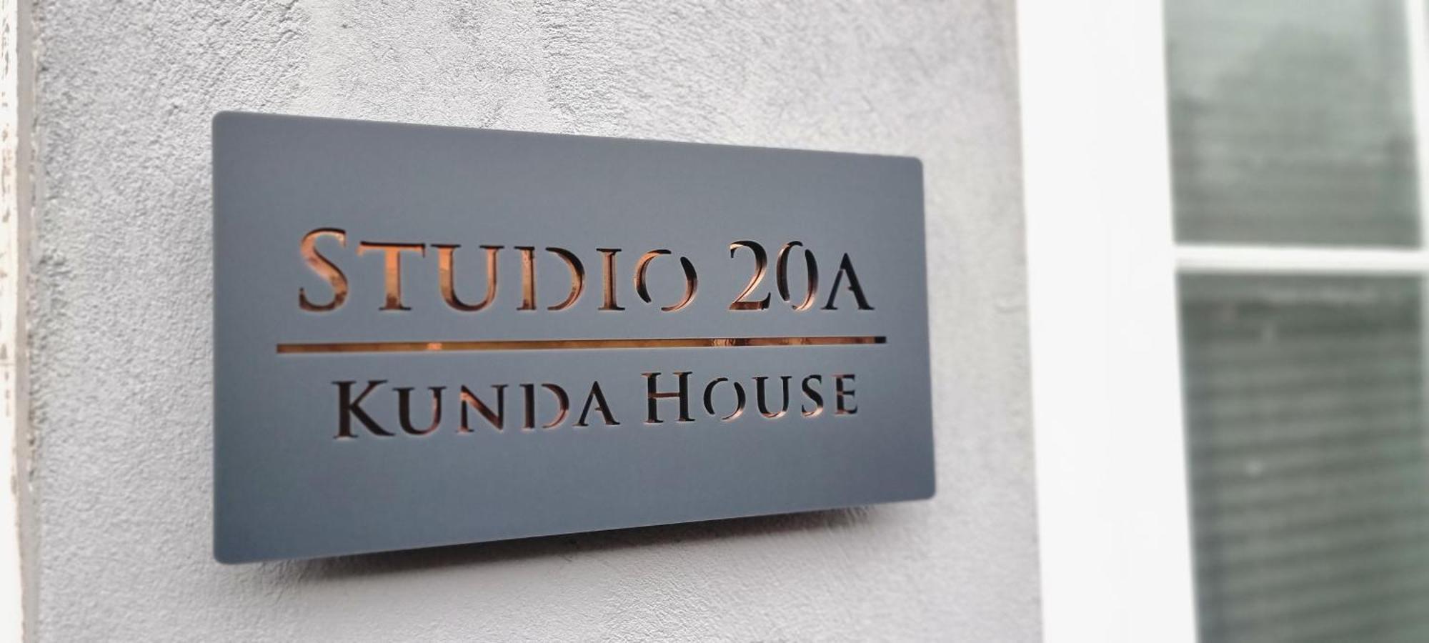 Kunda House In Tyseley Apartment Бирмингам Екстериор снимка